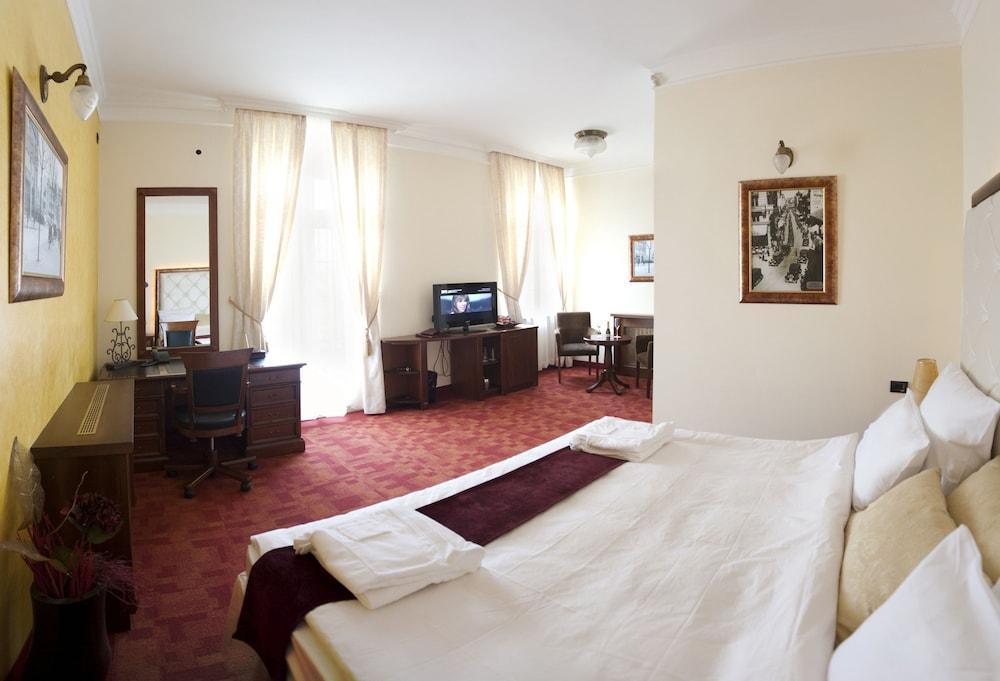 Manjez Centar Hotel Beograd Ngoại thất bức ảnh