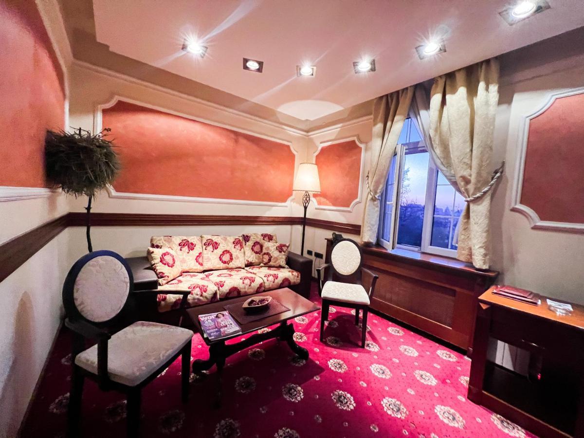 Manjez Centar Hotel Beograd Ngoại thất bức ảnh
