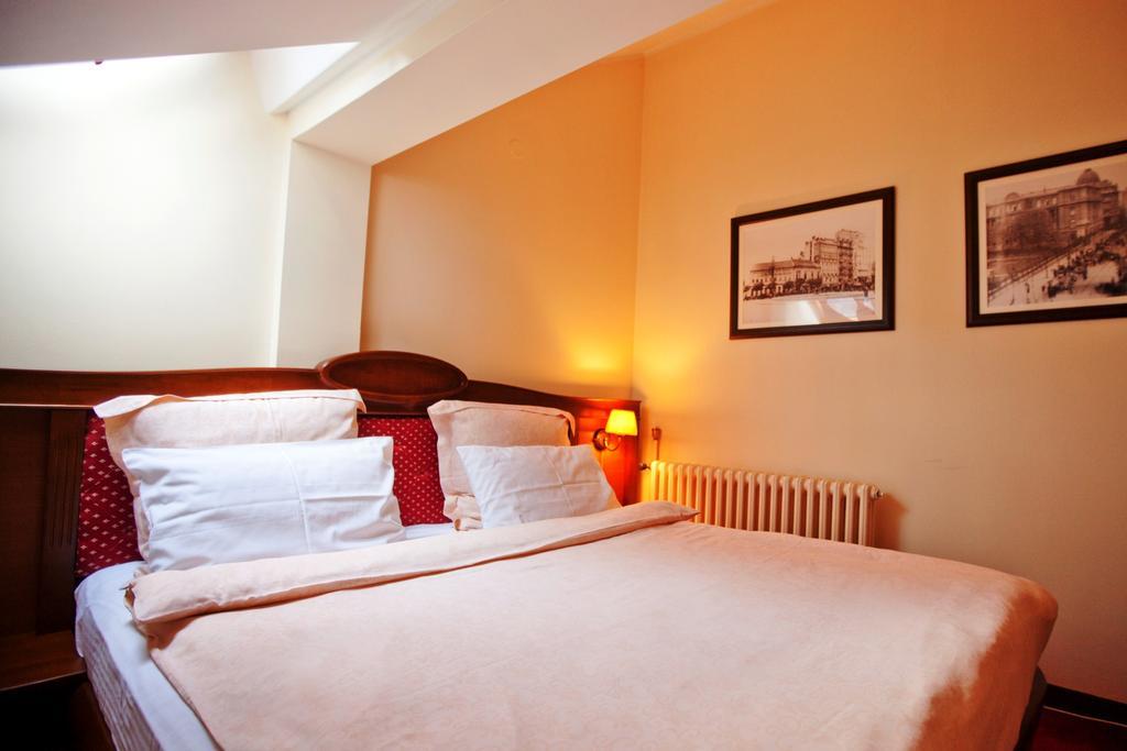 Manjez Centar Hotel Beograd Phòng bức ảnh